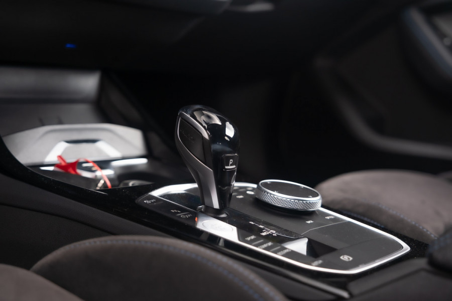 BMW 1-serie M135i xDrive High Executive