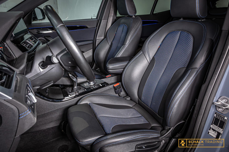BMW X2 20i sDrive|M-sport|HUD|Dealer ond|Cam|Garantie|NW APK|
