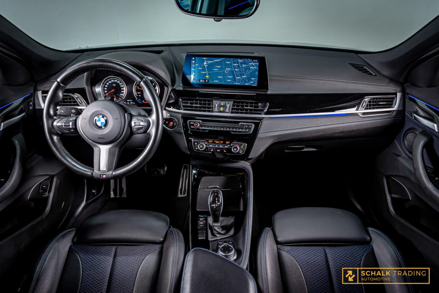 BMW X2 20i sDrive|M-sport|HUD|Dealer ond|Cam|Garantie|NW APK|