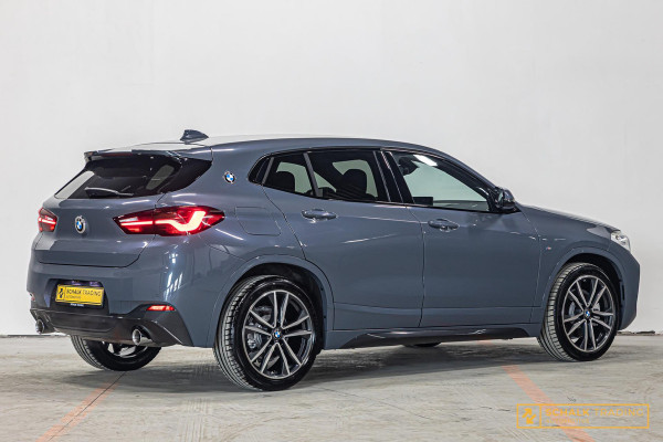 BMW X2 20i sDrive|M-sport|HUD|Dealer ond|Cam|Garantie|NW APK|