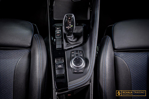 BMW X2 20i sDrive|M-sport|HUD|Dealer ond|Cam|Garantie|NW APK|