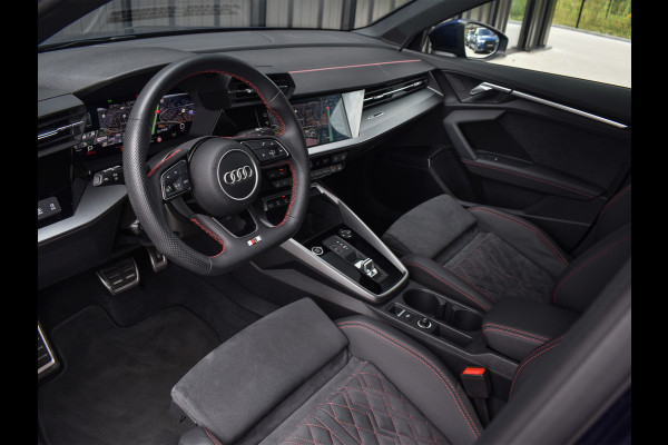 Audi A3 Limousine 35 TFSI S EDITION | NL-AUTO | PANORAMADAK | S-SEATS | B&O SOUND | LED | BLACK-OPTIC | ADAPTIVE CRUISE CONTROL