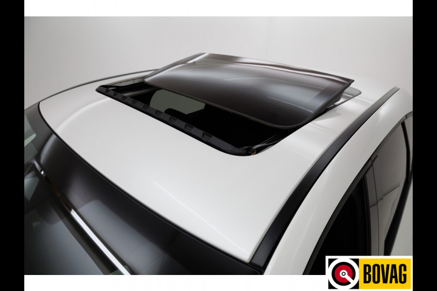 Mazda CX-60 2.5 e-SkyActiv PHEV 328 PK Homura | Panoramadak | Leer | 360 camera | Adaptive cruise | Navigatie Wegklapbare trekhaak, Stoel- stuurverwarming, Elektrische achterklep, Keyless
