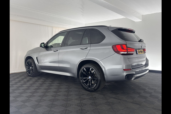 BMW X5 M50d M-Sportpack Aut. *PANO | HEAD-UP | LUXURY-LEATHER | ADAPTIVE-CRUISE | SOFT-CLOSE | BANG&OLUFSEN | TOP-VIEW | BLINDSPOT | NIGHT-VISION | MEMORY-PACK | DIGI-COCKPIT | HEATED-COMFORTSEATS | NAVI-FULLMAP |