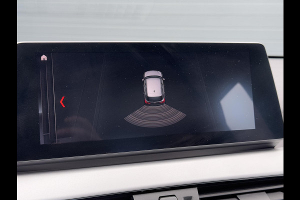 BMW X1 sDrive18i Executive Edition 2e Eigenaar,Navi,Clima,Cruise,PDC,Trekhaak,Head Up Display,Weinig KM,Dealer Onderhouden,N.A.P,APK tot 11-2025