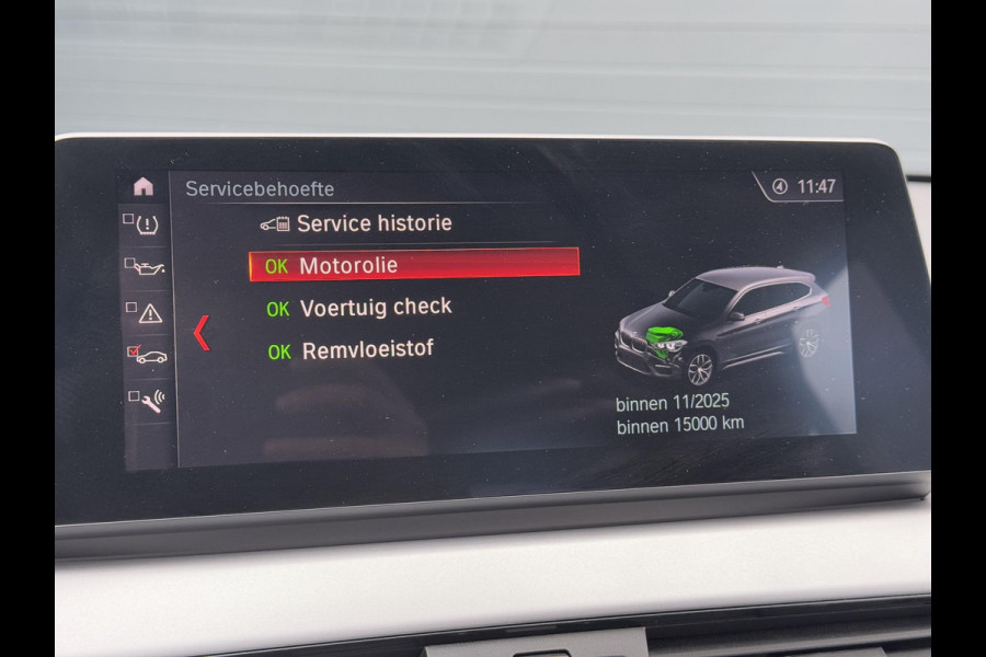 BMW X1 sDrive18i Executive Edition 2e Eigenaar,Navi,Clima,Cruise,PDC,Trekhaak,Head Up Display,Weinig KM,Dealer Onderhouden,N.A.P,APK tot 11-2025