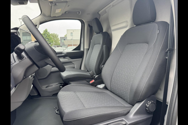 Ford E-Transit Custom 340 L2 Limited/Titanium 65 kWh / 218pk | SCI | Ford voorraad | Premium Lak: Grey Matter, Limited interieurbekleding, verwarmbare passagiersstoel (8-weg verstelbaar), centrale dubbele vergrendeling, 17 inch lichtmetalen velgen, Driver Assistance Pack, AGM Accu, BEV 3-fase oplaadkabel (mode 3, 32A, 10m) Vehicle Integration System Ford Voorraad
