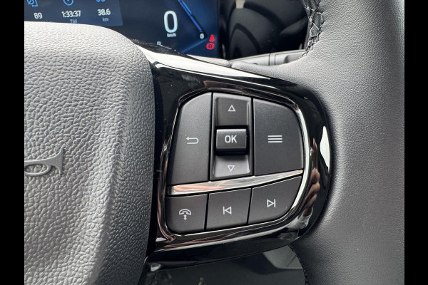 Ford E-Transit Custom 340 L2 Limited/Titanium 65 kWh / 218pk | SCI | Ford voorraad | Premium Lak: Grey Matter, Limited interieurbekleding, verwarmbare passagiersstoel (8-weg verstelbaar), centrale dubbele vergrendeling, 17 inch lichtmetalen velgen, Driver Assistance Pack, AGM Accu, BEV 3-fase oplaadkabel (mode 3, 32A, 10m) Vehicle Integration System Ford Voorraad