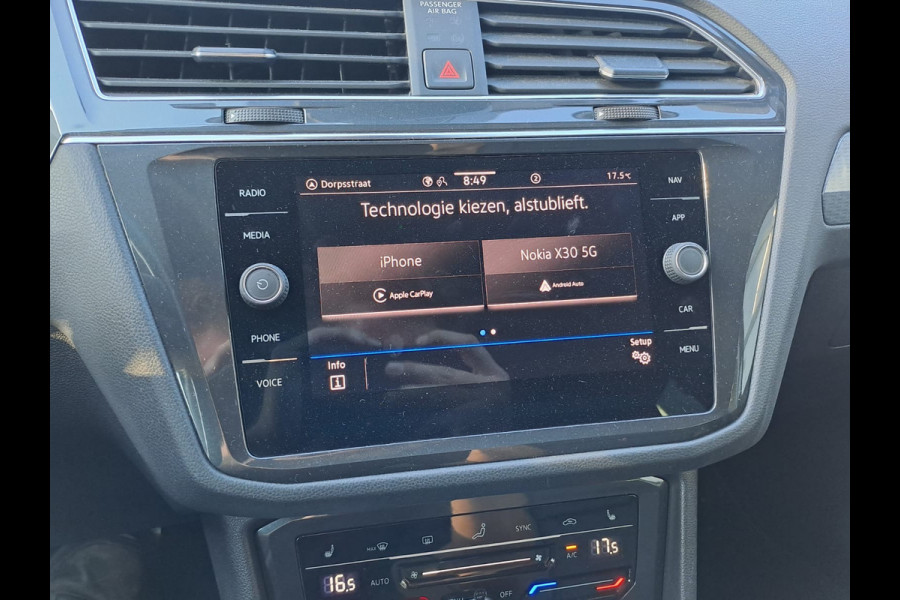 Volkswagen Tiguan 1.5 TSI Life Business | All-seasons | Trekhaak | Elek. klep | Stoelverwarming | Keyless  | Camera |