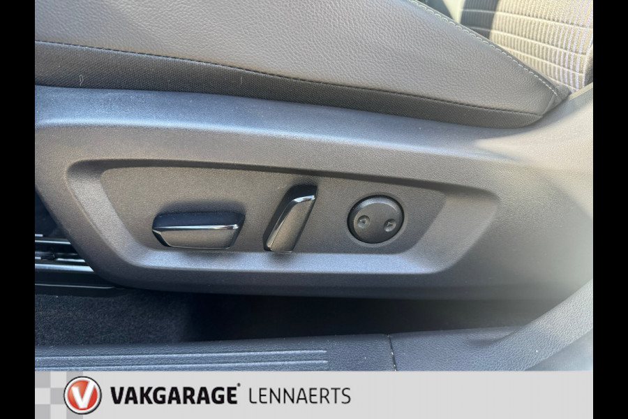 Nissan QASHQAI 1.3 MHEV Tekna 140 pk, navi ,headup, 19"LM, pano, Rijklaarprijs / 12 mnd garantie