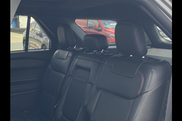 Ford Explorer 3.0 V6 EcoBoost PHEV ST-Line 457pk | Adapatieve Cruise | Panoramadak | Full LED | 2.500kg Trekgewicht | Trekhaak afneembaar | Massage Stoelen