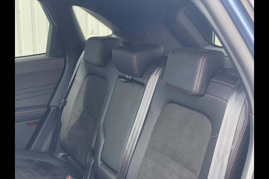 Ford Kuga 2.5 PHEV ST-Line X 225pk | Driver Assistance Pack | Winterpack | Wegklapbare Trekhaak | Technology Pack | 19 inch Licht metaal