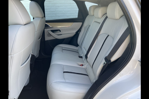 Mazda CX-60 2.5 e-SkyActiv PHEV Takumi | Trekhaak | Pano | BOMVOL!