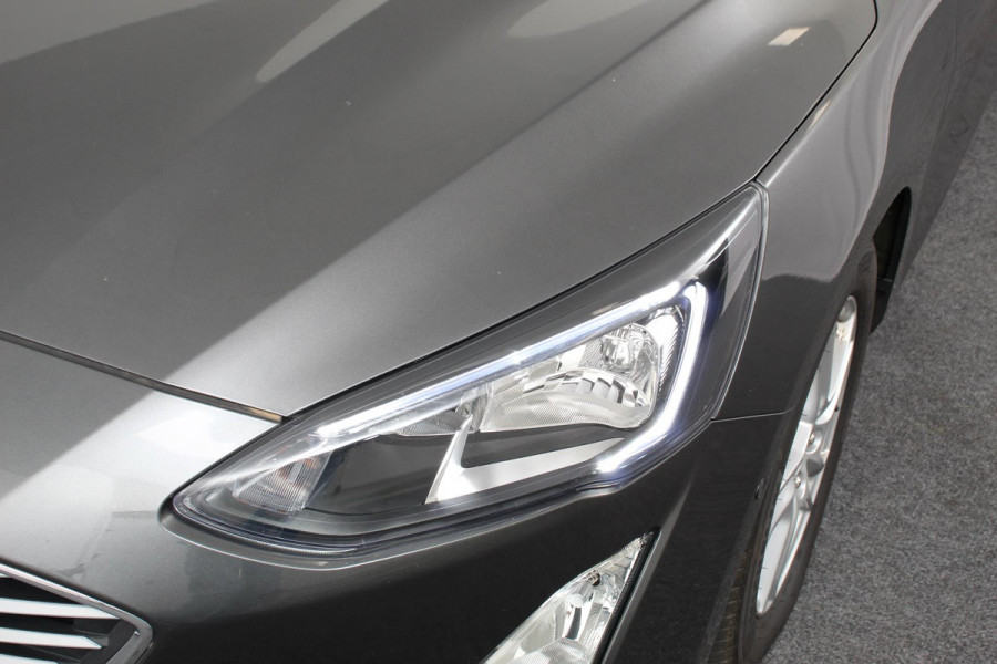 Ford Focus 1.0 EcoBoost 125pk Automaat Cool & Connect | Navigatie | Airco | Cruise control | Camera | DAB | Led | Lichtmetalen Velgen | Parkeer Sensoren Ford Focus 1.0 EcoBoost 125pk Automaat Cool & Connect | Navigatie | Airco | Cruise control | Camera | DAB | Led | Lichtmetalen Velgen | Parkeer Sensoren