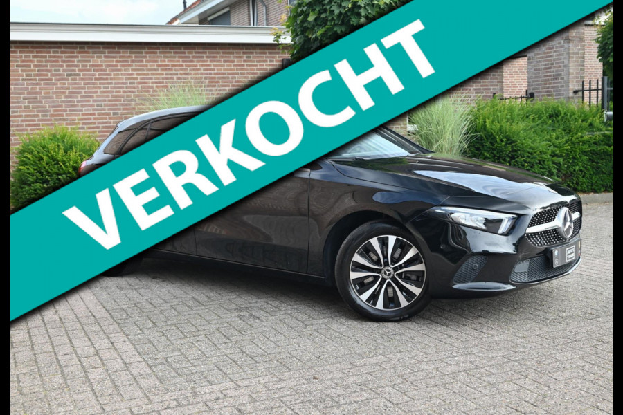 Mercedes-Benz A-Klasse 250 e Business Solution Luxury 218 PK LED Camera Widescreen 17''