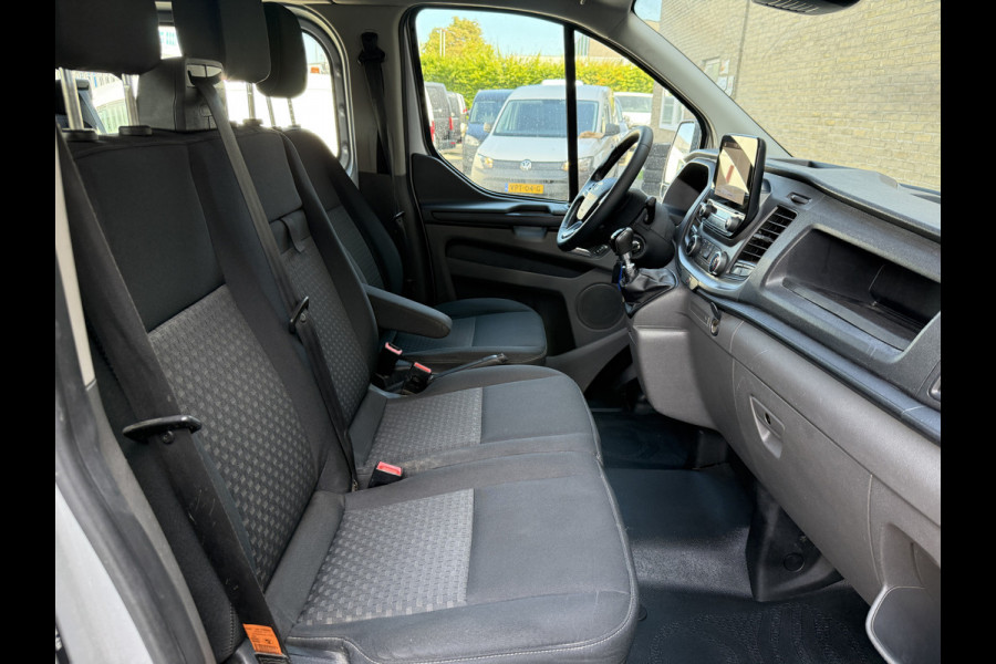 Ford Transit Custom 300 2.0 TDCI 13PK EURO 6 L1H1 Trend DC 6 persoons Navigatie systeem/app Connect/cruise control