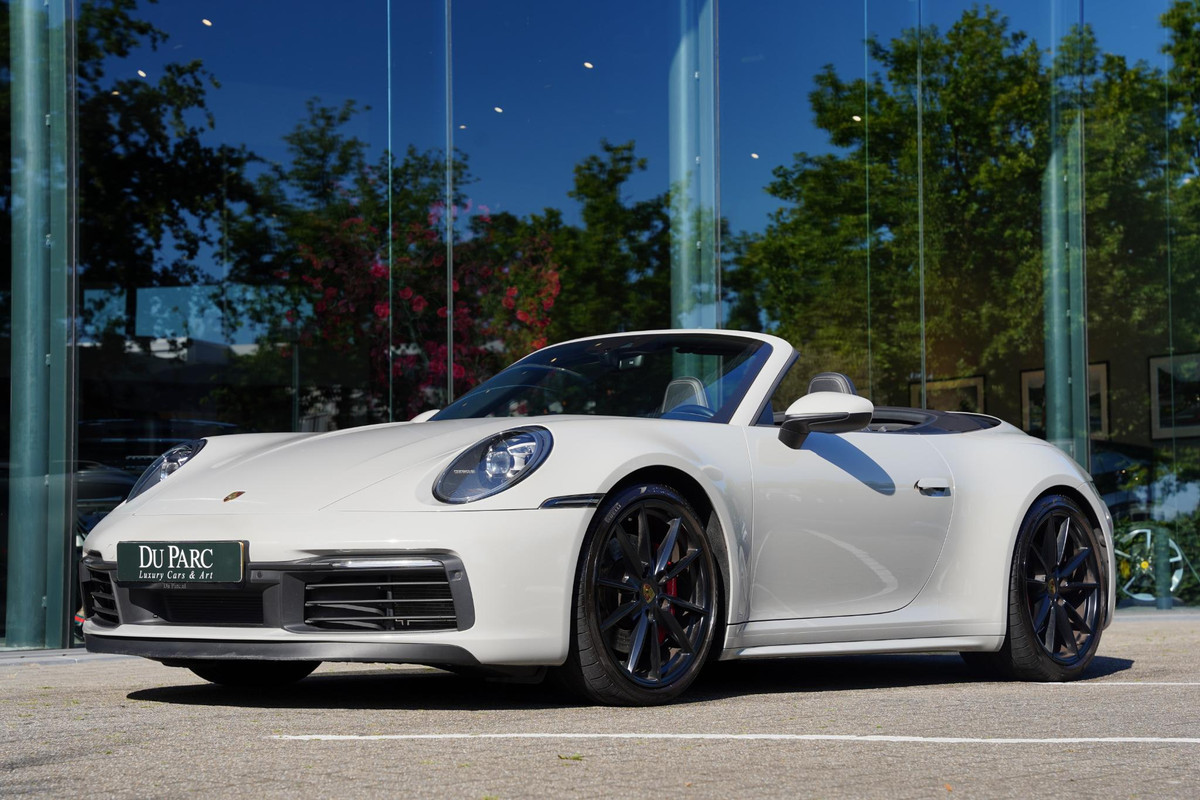 Porsche 911 992 Cabriolet 3.0 Carrera 4 S Lifting Sportuitlaat Krijt Grijs