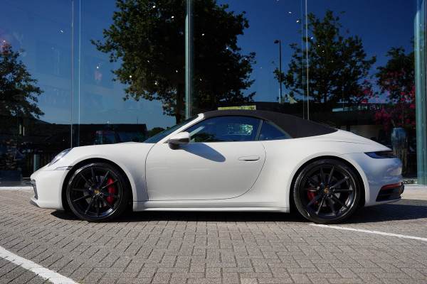 Porsche 911 992 Cabriolet 3.0 Carrera 4 S Lifting Sportuitlaat Krijt Grijs