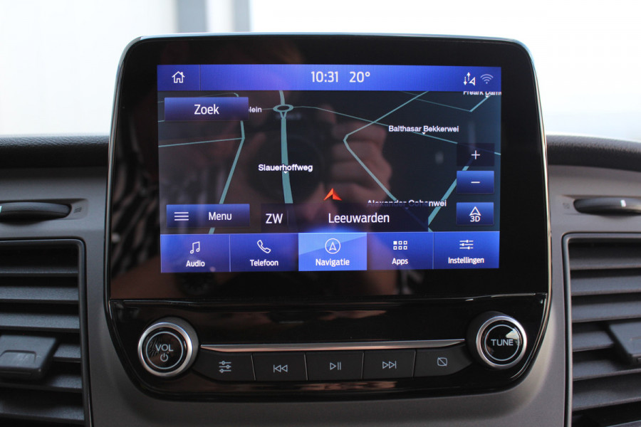 Ford Transit Custom 300 2.0-130pk TDCI L1H1 Trend Dubb. cabine. Trekhaak, Airco, Stoelverwarming, Cruise Control, Multimediascherm met navi en apple/android carplay, Chrome Blue