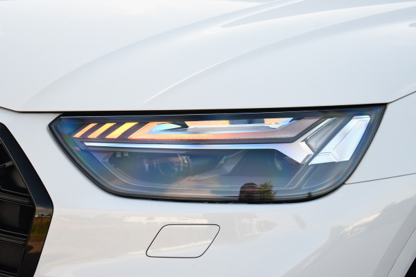 Audi Q5 50 TFSI e S-Edition Pano Trekh Optic-black Sfeer Camera