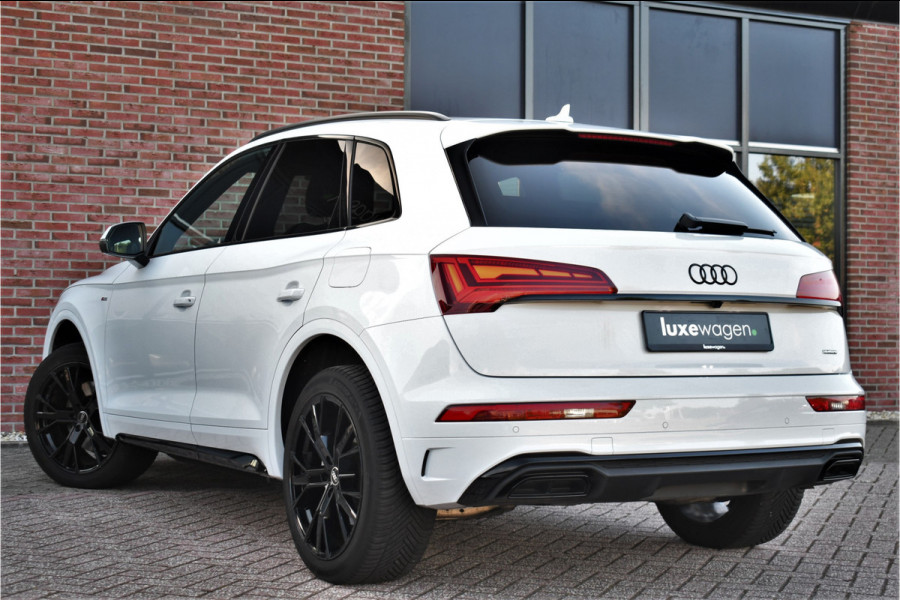 Audi Q5 50 TFSI e S-Edition Pano Trekh Optic-black Sfeer Camera