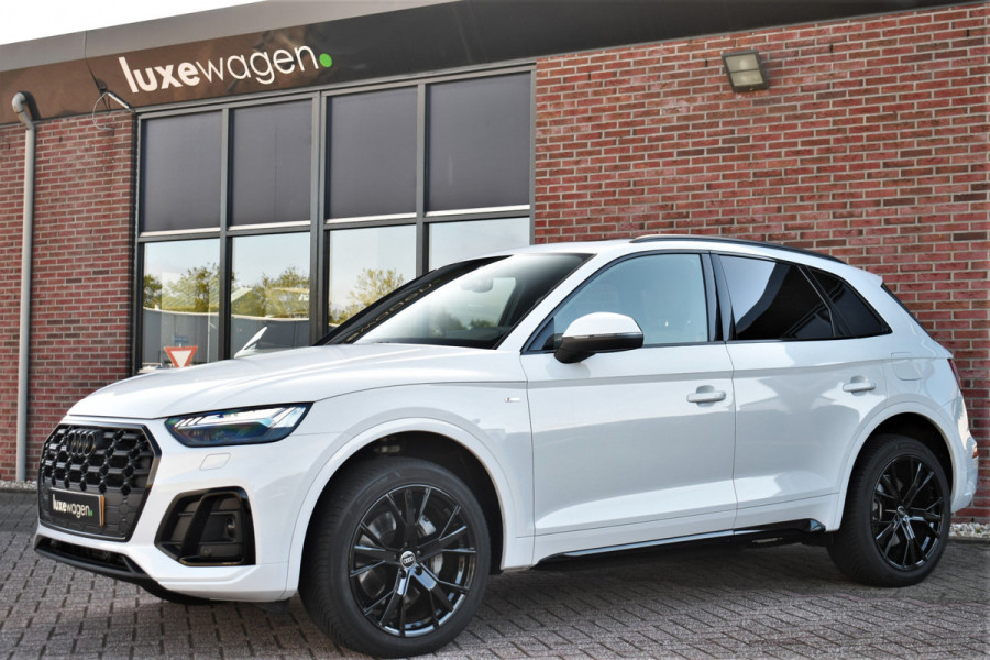Audi Q5 50 TFSI e S-Edition Pano Trekh Optic-black Sfeer Camera