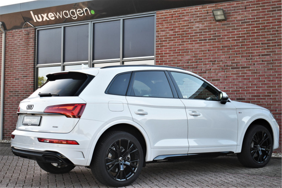 Audi Q5 50 TFSI e S-Edition Pano Trekh Optic-black Sfeer Camera