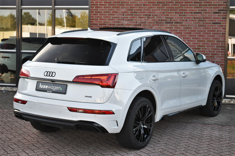 Audi Q5 50 TFSI e S-Edition Pano Trekh Optic-black Sfeer Camera