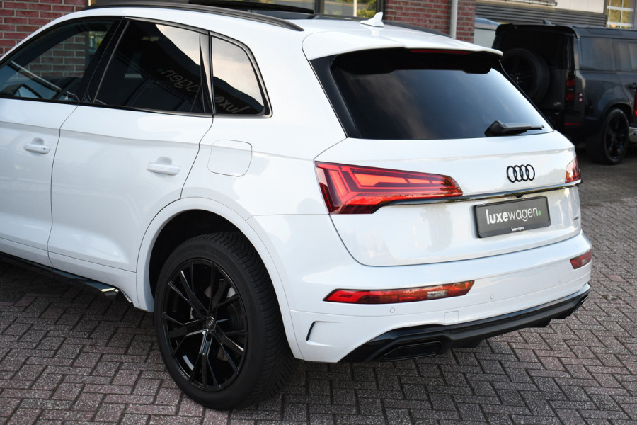 Audi Q5 50 TFSI e S-Edition Pano Trekh Optic-black Sfeer Camera