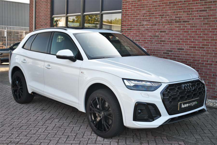 Audi Q5 50 TFSI e S-Edition Pano Trekh Optic-black Sfeer Camera