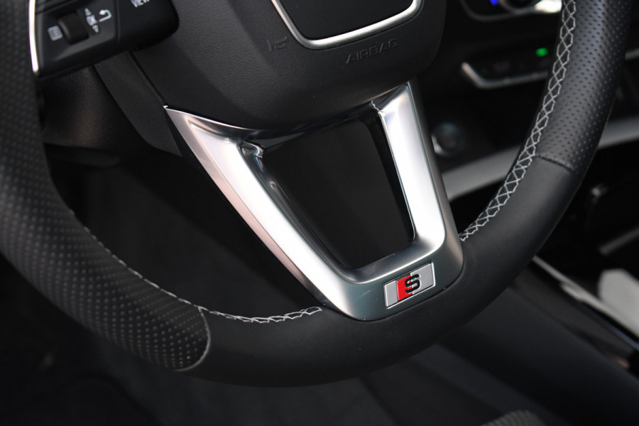 Audi Q5 50 TFSI e S-Edition Pano Trekh Optic-black Sfeer Camera