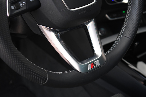 Audi Q5 50 TFSI e S-Edition Pano Trekh Optic-black Sfeer Camera