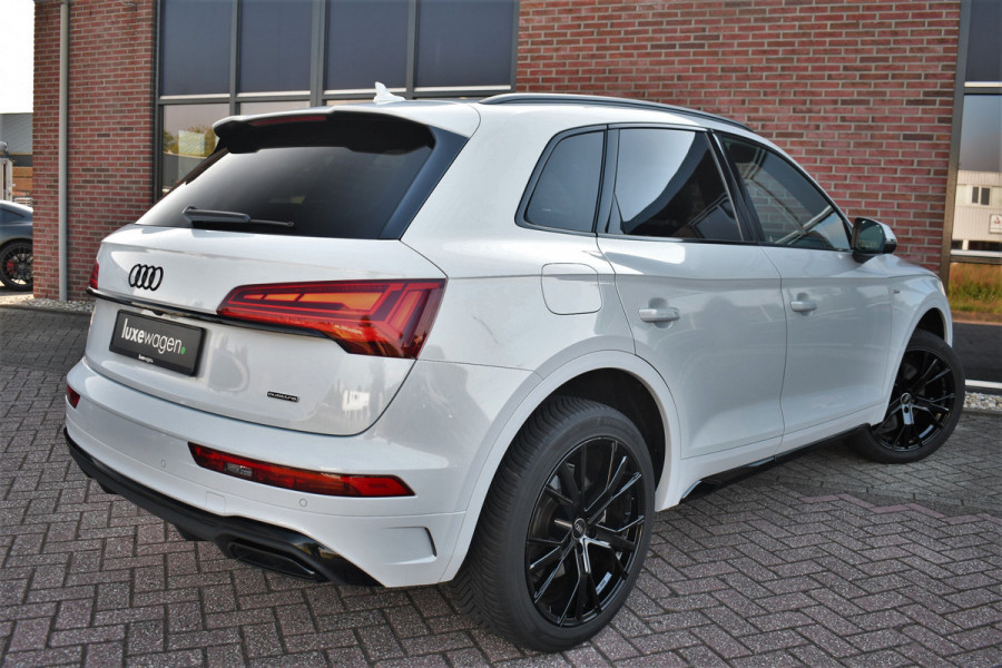 Audi Q5 50 TFSI e S-Edition Pano Trekh Optic-black Sfeer Camera