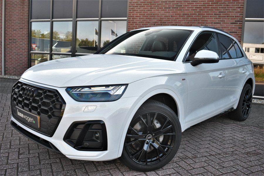 Audi Q5 50 TFSI e S-Edition Pano Trekh Optic-black Sfeer Camera