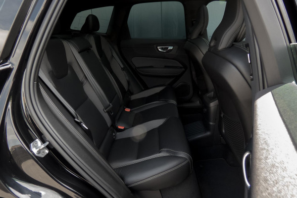 Volvo XC60 2.0 Recharge T6 AWD Inscription R-DESIGN | TREKHAAK | ACC | PANO | ELEKTRISCH VERSTELBARE STOELEN