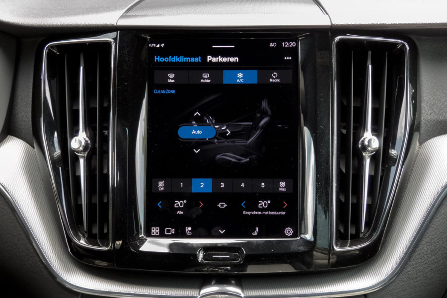Volvo XC60 2.0 Recharge T6 AWD Inscription R-DESIGN | TREKHAAK | ACC | PANO | ELEKTRISCH VERSTELBARE STOELEN