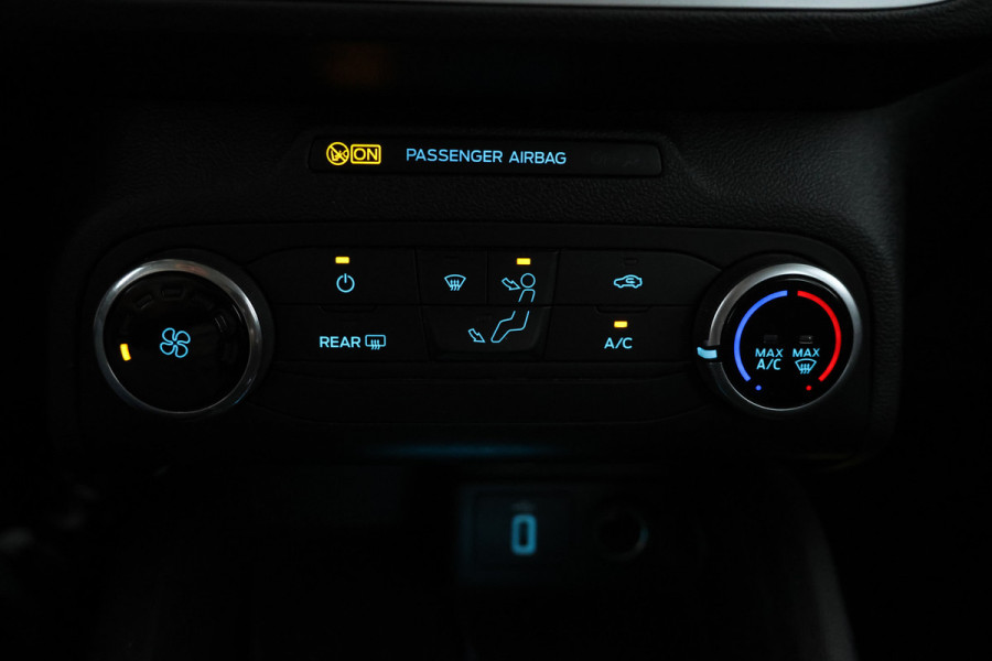 Ford FOCUS Wagon 1.5 EcoBlue Titanium X Business Trekhaak, Airco, Cruise