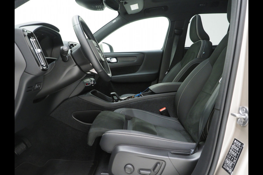Volvo XC40 1.5 T5 Recharge Ultimate | Panoramadak | Pilot Assist | Harman/Kardon | 360 | Keyless | Carplay