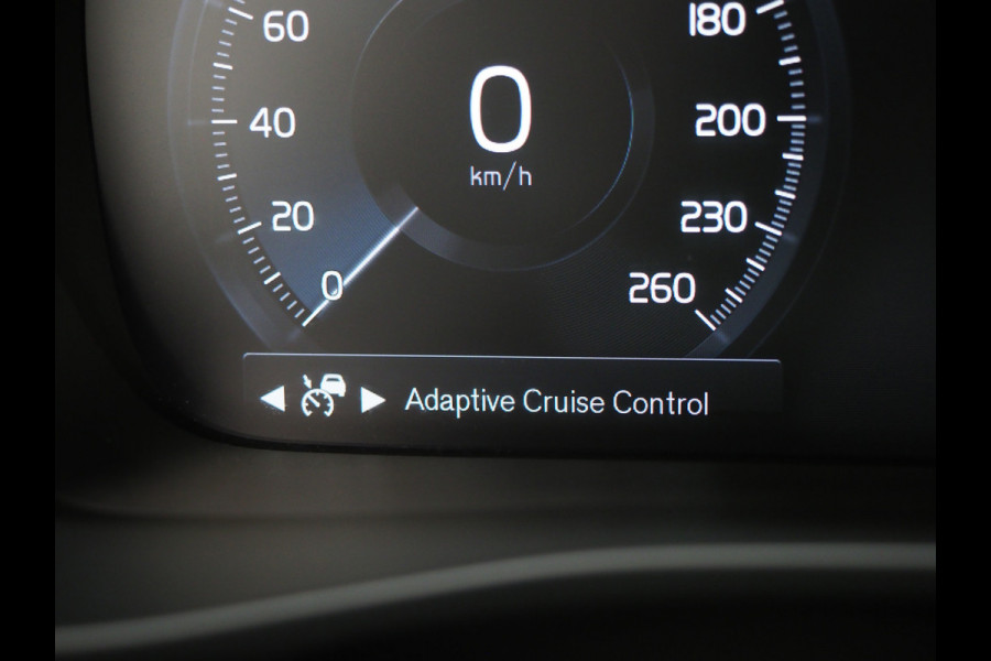 Volvo XC40 1.5 T5 Recharge Ultimate | Panoramadak | Pilot Assist | Harman/Kardon | 360 | Keyless | Carplay