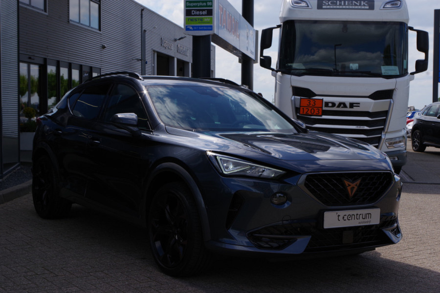 CUPRA Formentor 1.4 e-Hybrid VZ 245 PK Copper Edition PHEV, LED, Camera, Winterpakket, Carplay