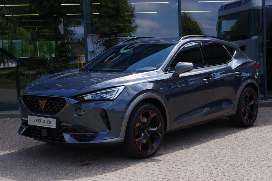 CUPRA Formentor 1.4 e-Hybrid VZ 245 PK Copper Edition PHEV, LED, Camera, Winterpakket, Carplay