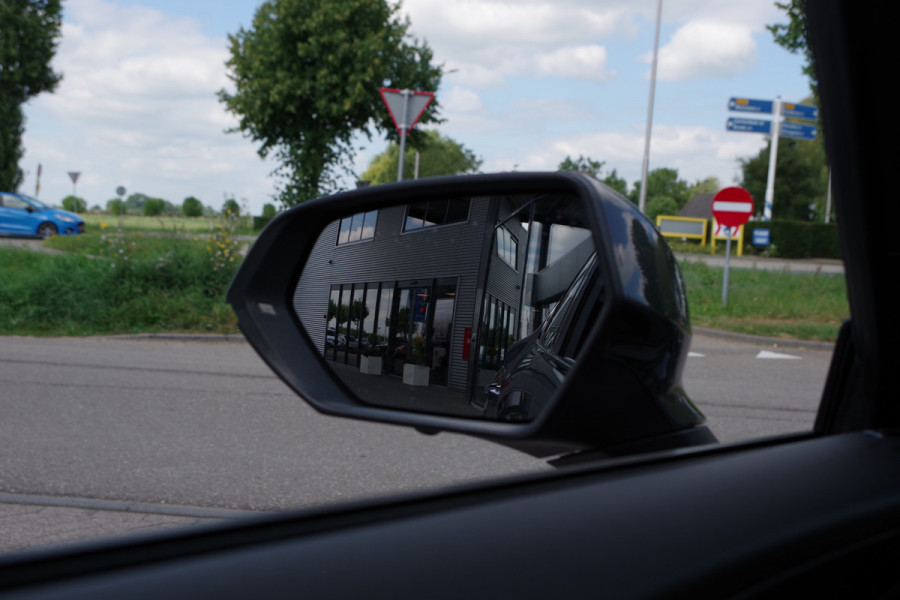 CUPRA Formentor 1.4 e-Hybrid VZ 245 PK Copper Edition PHEV, LED, Camera, Winterpakket, Carplay