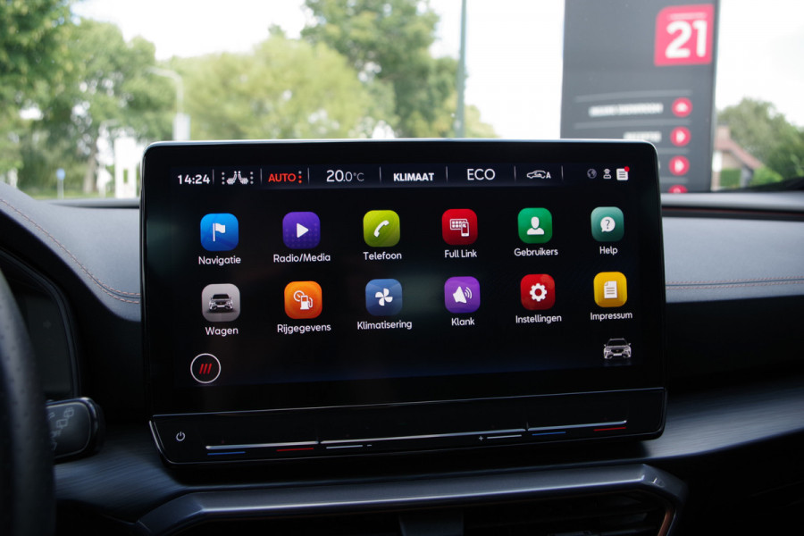 CUPRA Formentor 1.4 e-Hybrid VZ 245 PK Copper Edition PHEV, LED, Camera, Winterpakket, Carplay