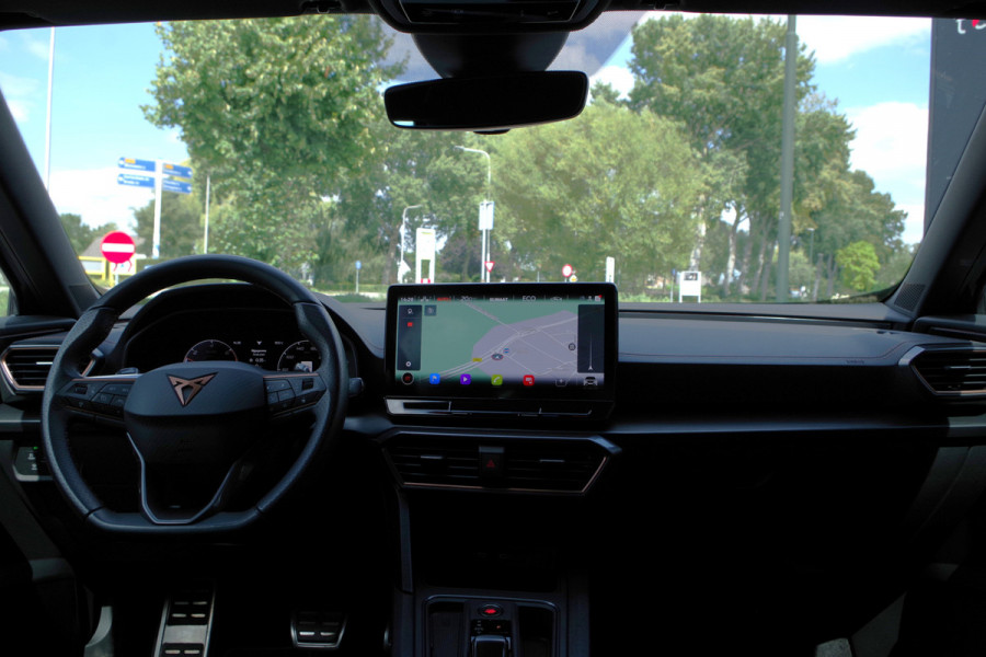 CUPRA Formentor 1.4 e-Hybrid VZ 245 PK Copper Edition PHEV, LED, Camera, Winterpakket, Carplay