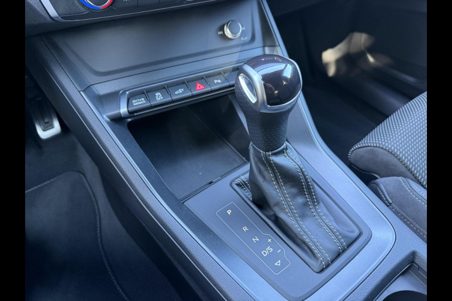 Audi Q3 45 TFSI e S edition