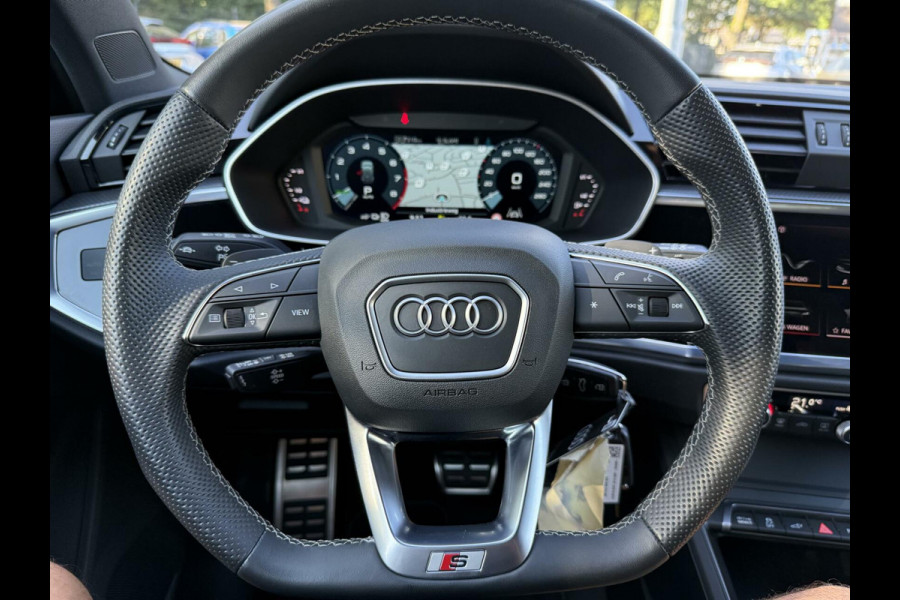 Audi Q3 45 TFSI e S edition