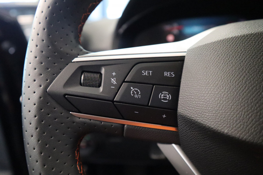 Seat Ibiza 1.0 EcoTSI FR 5-Drs. Full-led CruiseControl ClimateControl