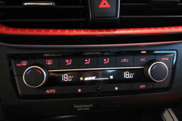 Seat Ibiza 1.0 EcoTSI FR 5-Drs. Full-led CruiseControl ClimateControl