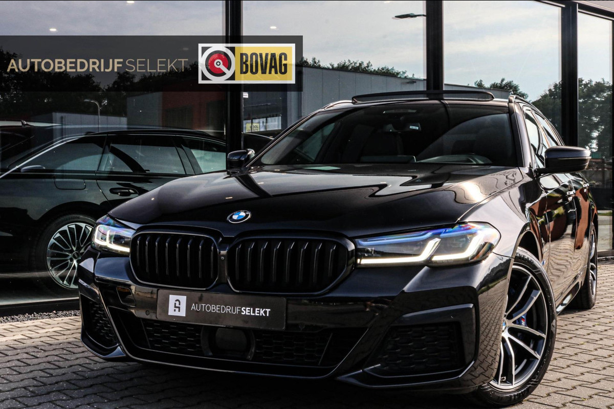 BMW 5 Serie Touring 530e xDrive M-SPORT - PANO - TREKHAAK - HARMAN - SOFTCLOSE BMW 5 Serie Touring 530e xDrive M-SPORT - PANO - TREKHAAK - HARMAN - SOFTCLOSE