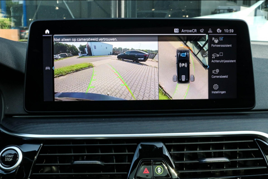 BMW 5 Serie Touring 530e xDrive M-SPORT - PANO - TREKHAAK - HARMAN - SOFTCLOSE
